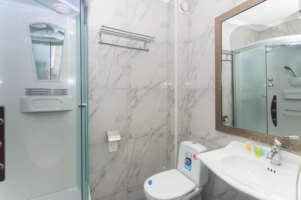 Sunkar Hotel Алматы Экстерьер фото